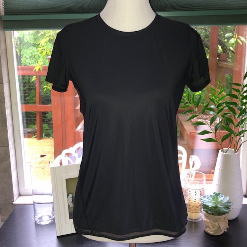 lululemon athletica Women's Workout Tee Black